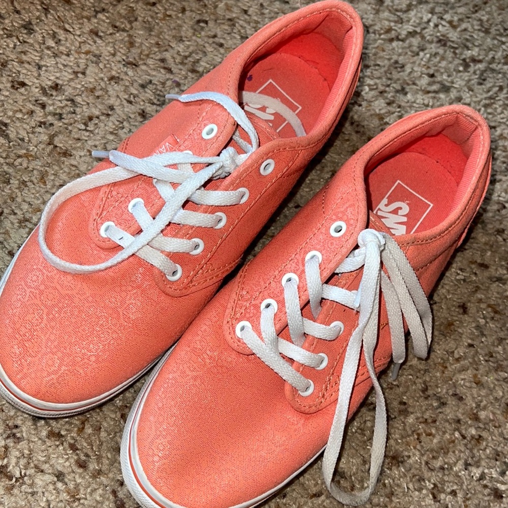 Cute peach van shoes